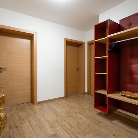 V - Asr 13 Apartment *