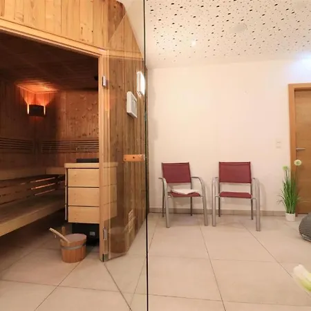 V - Asr 13 Apartment *